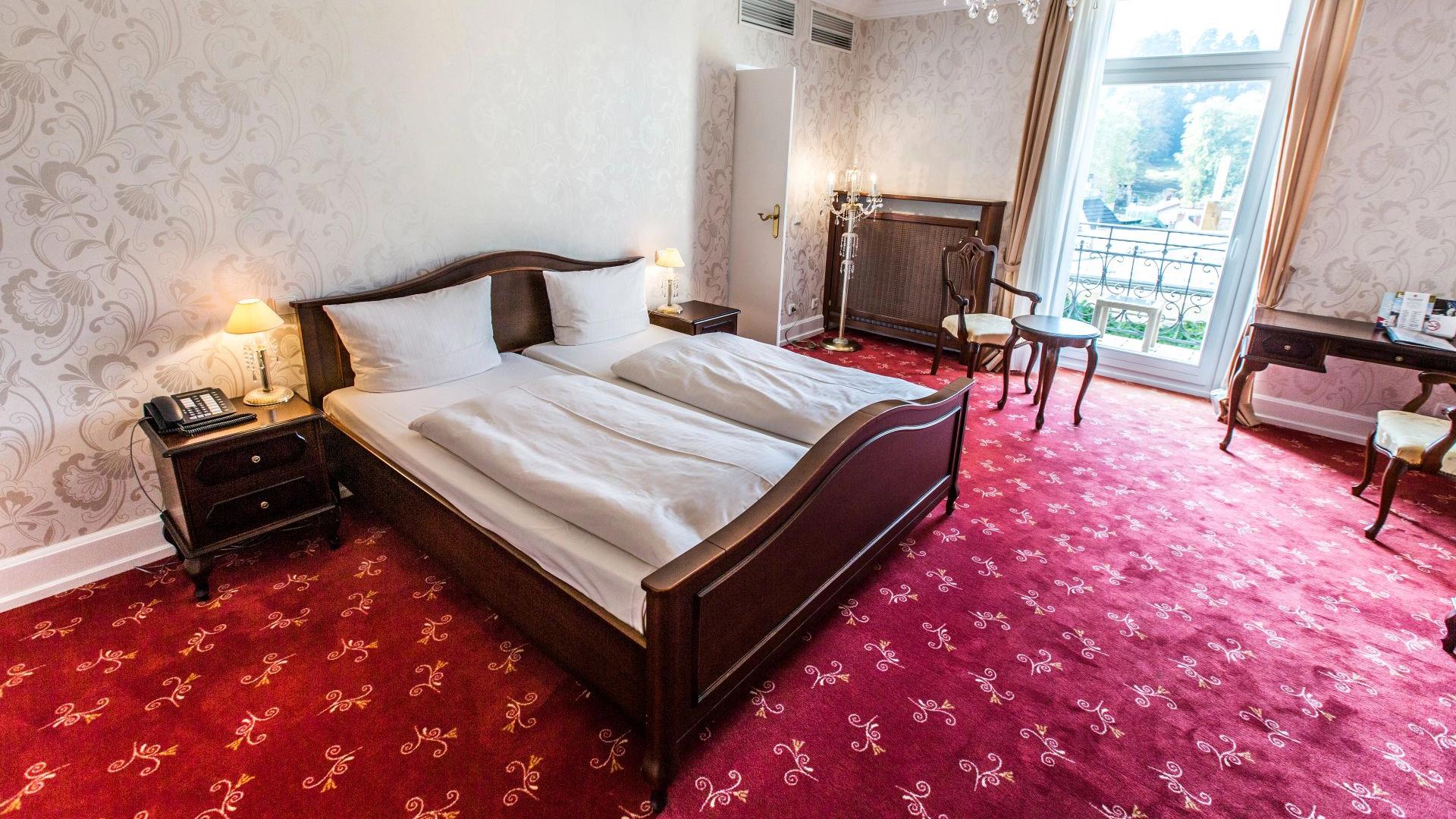 Doppelzimmer im HELIOPARK Bad Hotel Zum Hirsch in Baden-Baden