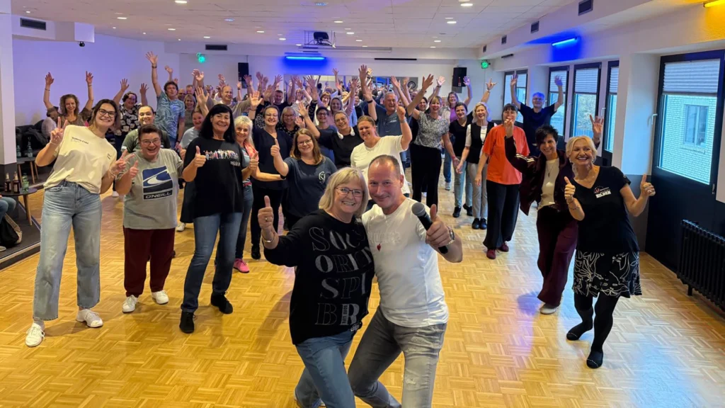 Gudrun Schneider und Sven Reichelt beim Line Dance